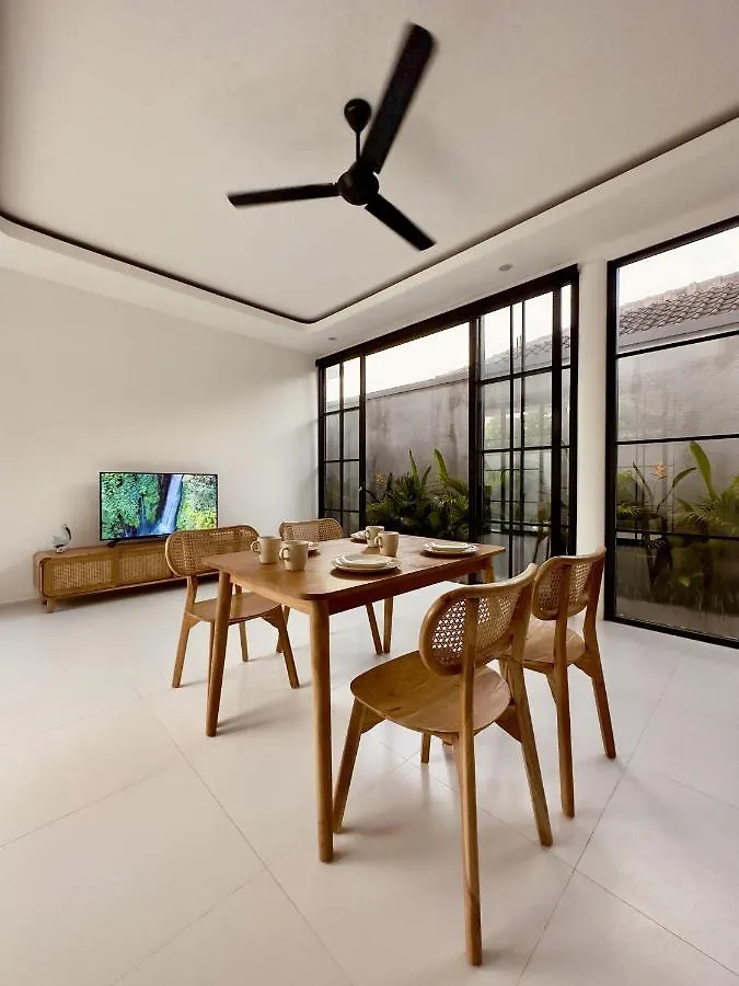 Emma'S Villa سمينياك