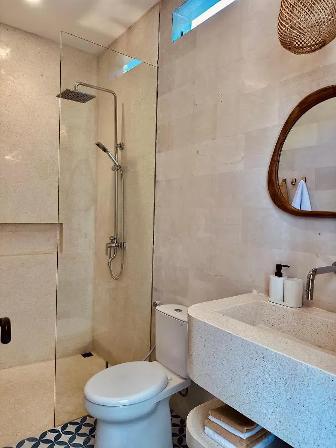 Emma'S Villa سمينياك 0*,