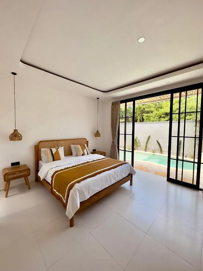 Emma'S Villa Seminyak